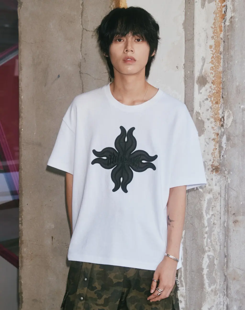 Cross Tail Crop T-shirt [White]