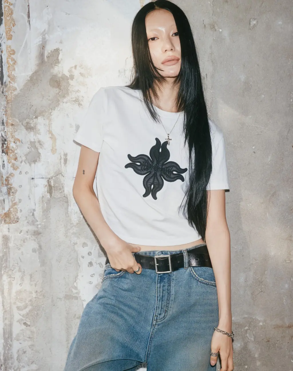 Women's Cross Tail Crop T-shirt [White]
