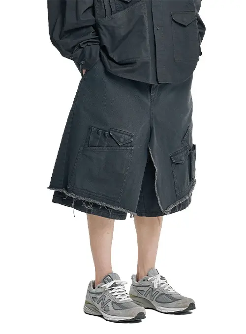 Washed Layered Cargo Skirt Shorts [BLACK]