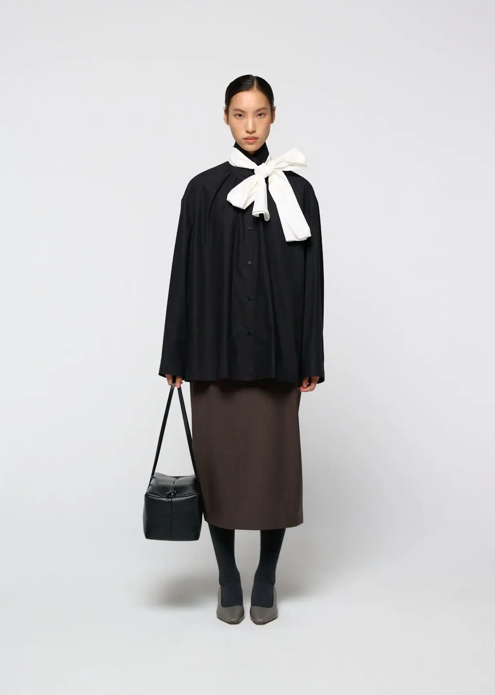 Neck shirring shirt, Black