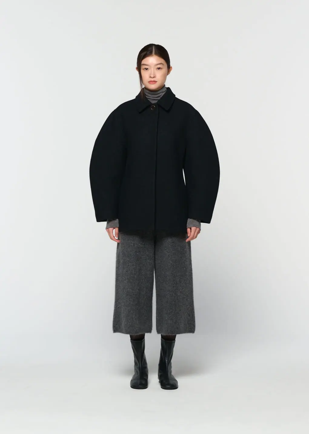 Hourglass Half Coat, Black