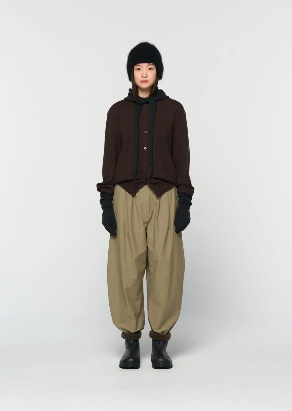 Drawstring Curved Pants, Khaki