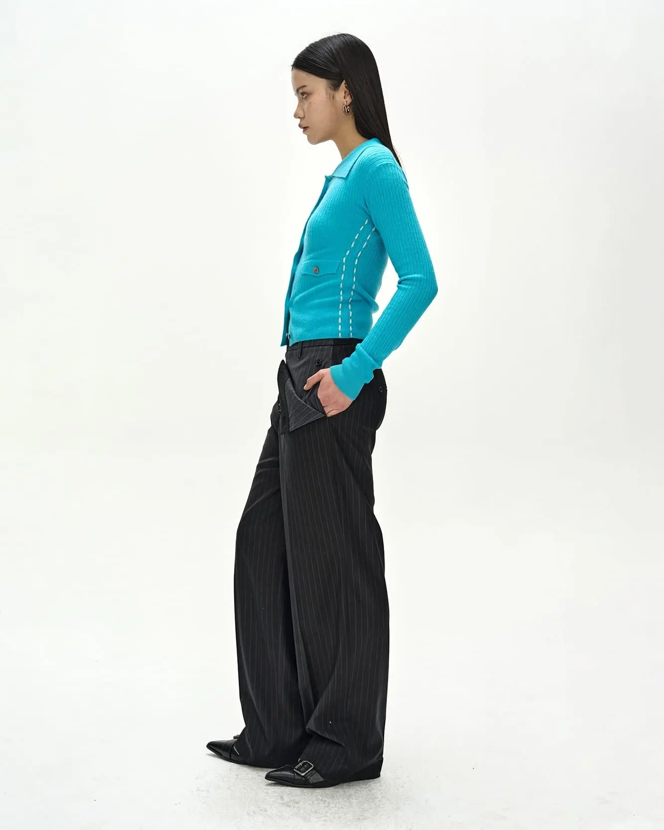 Button-Fold Trousers (Grey/Black)