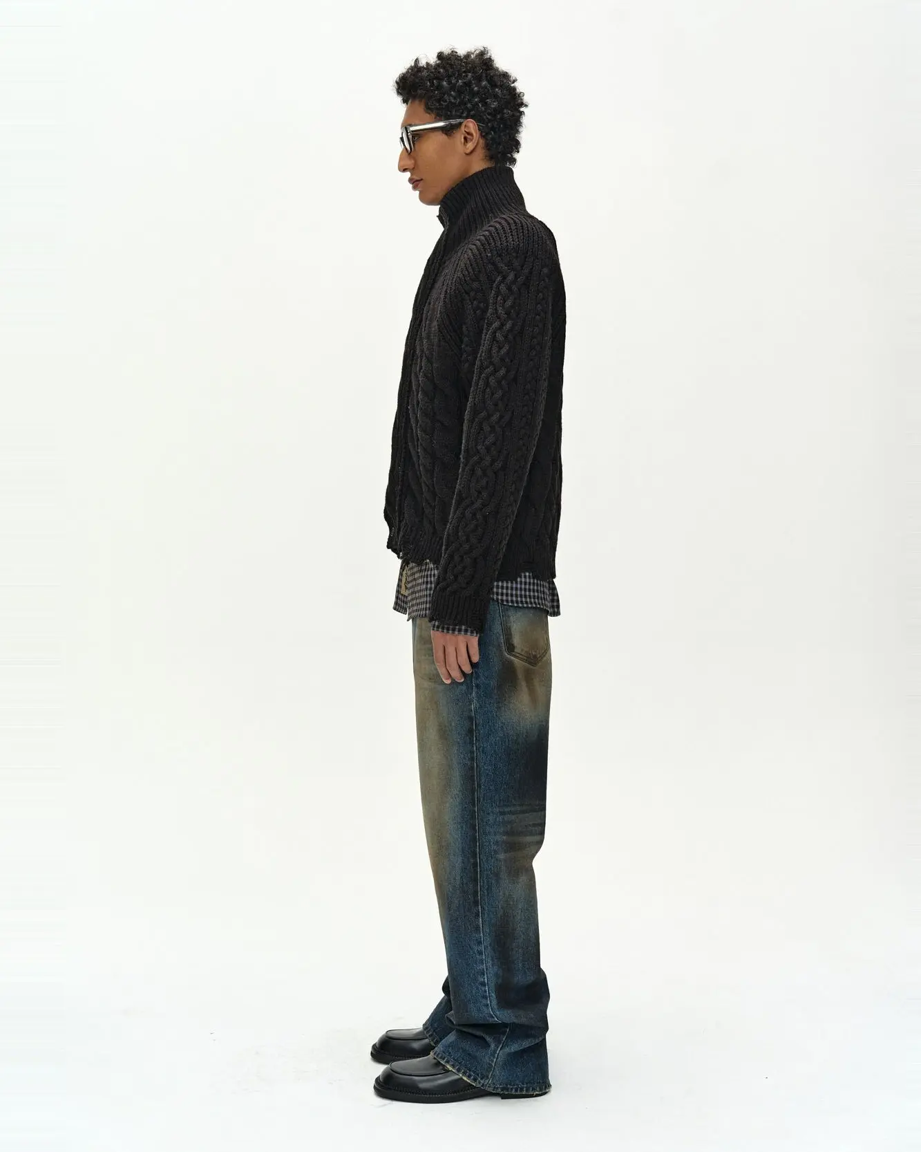 Fisherman Cable Zip-Up Sweater (Black)