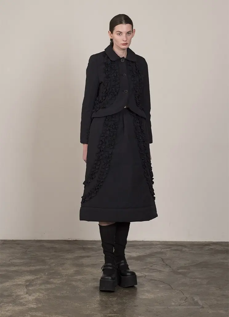 [Re-Edition] Frill Detail Padded Skirt Black