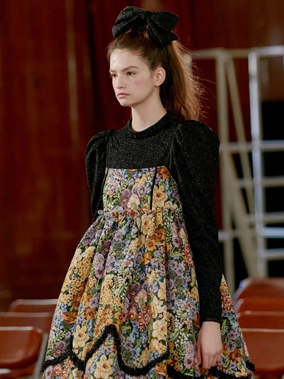 Glitter Puff Sleeve Blouse Black