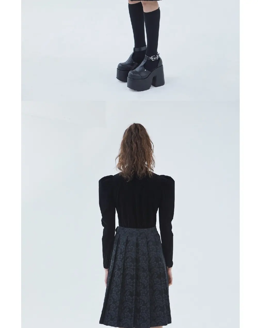 Buckle Detail Jacquard Pleated Skirt