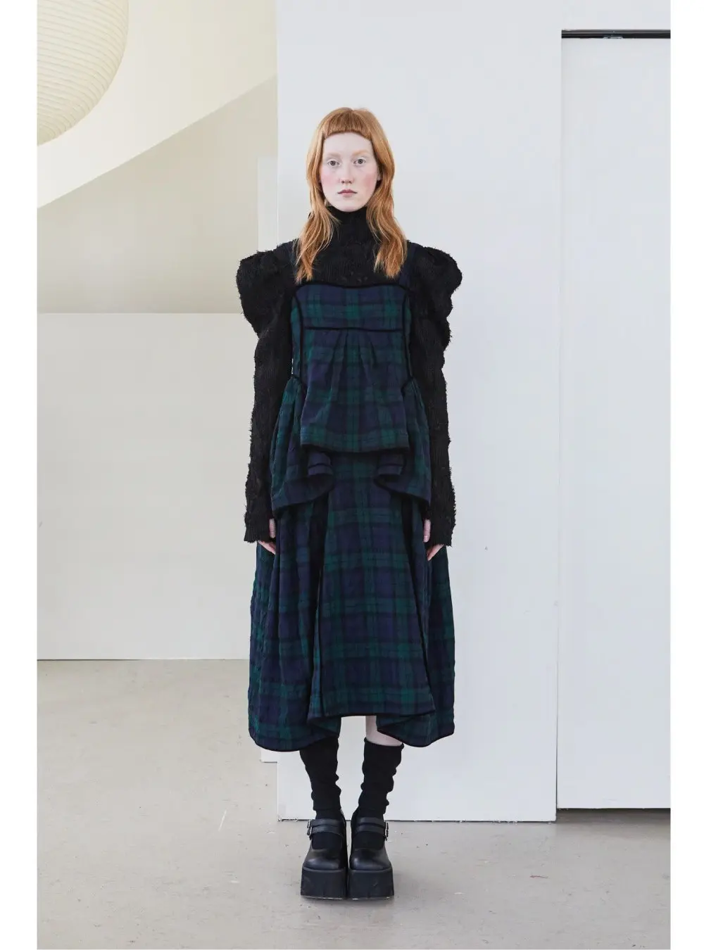 Cutting Line Detail Tartan Check Top