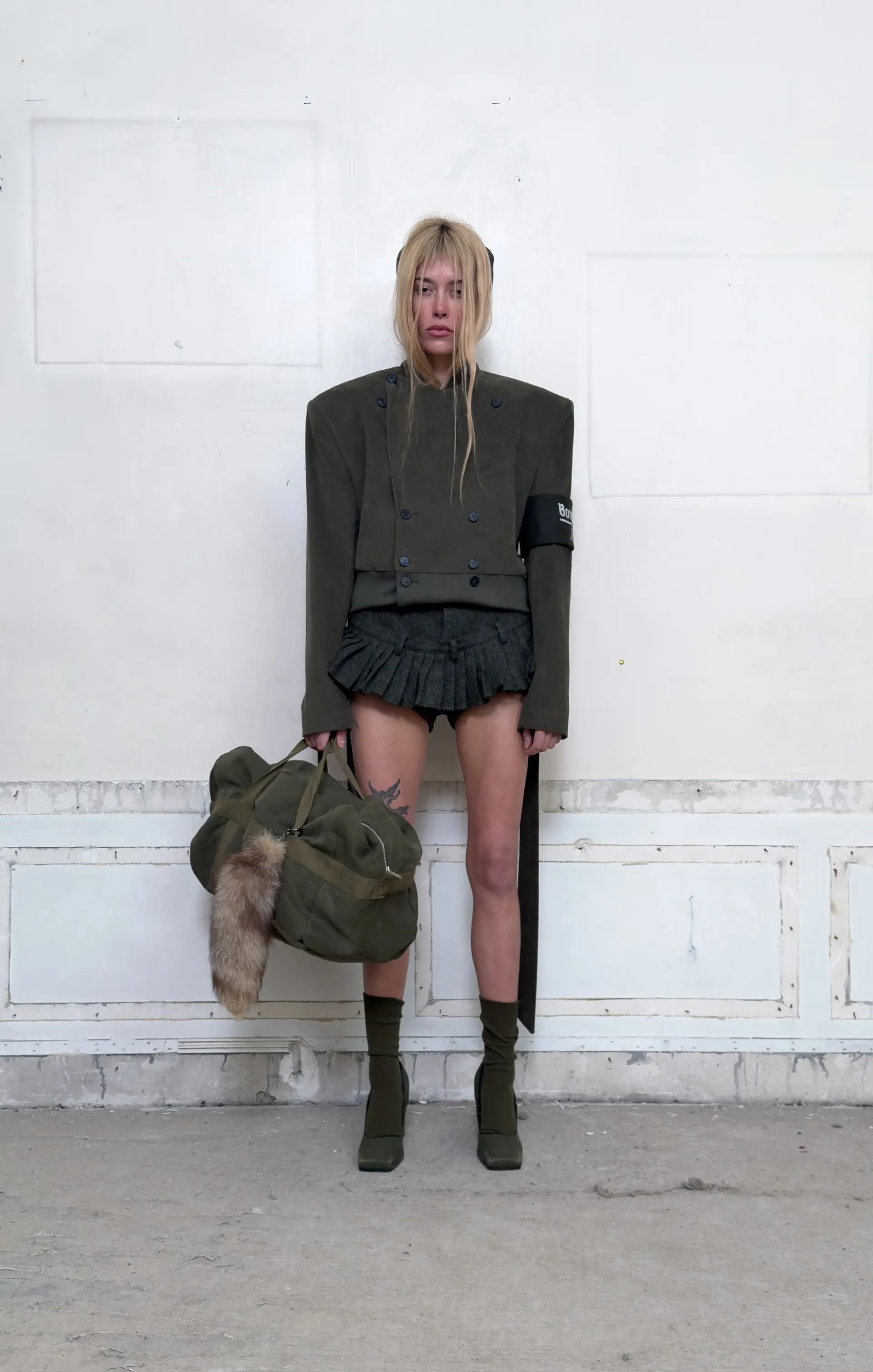 Double-Breasted Cropped Wide-Rib Blazer