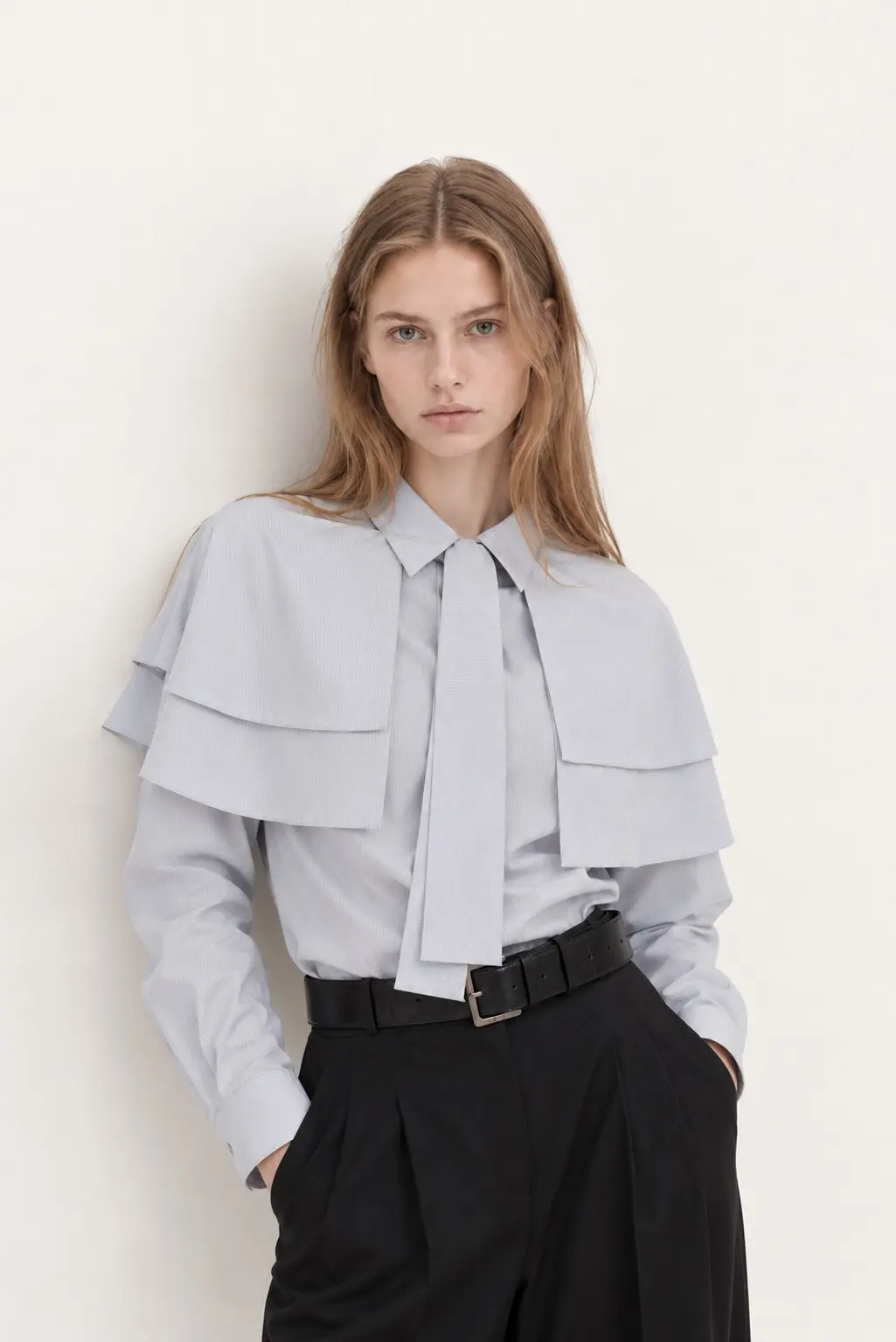 [CAHISIENNE] Tone-On-Tone Tie Cape Shirt (Sky Blue)
