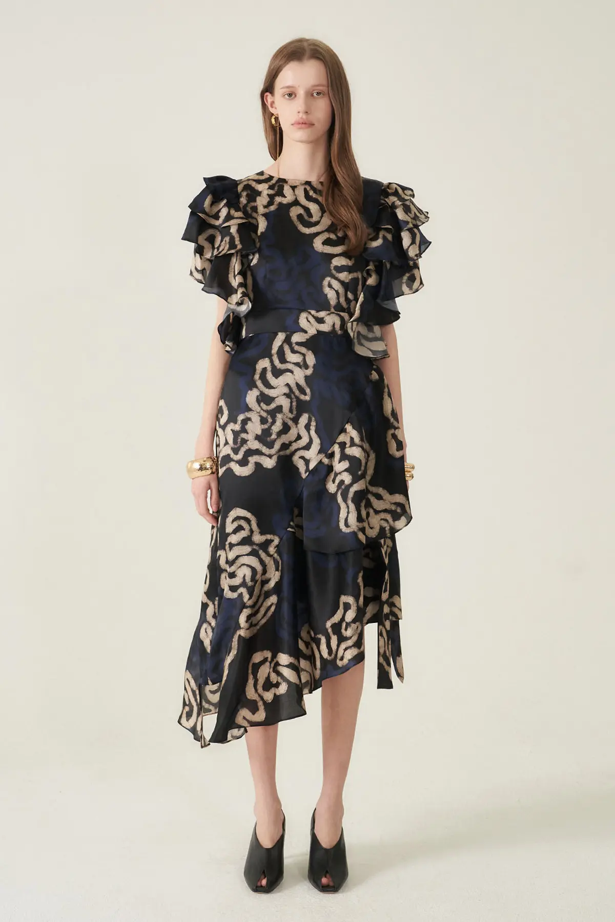 [CAHIERS 26SS] Art Graphic Satin Silk Asymmetric Flare Dress