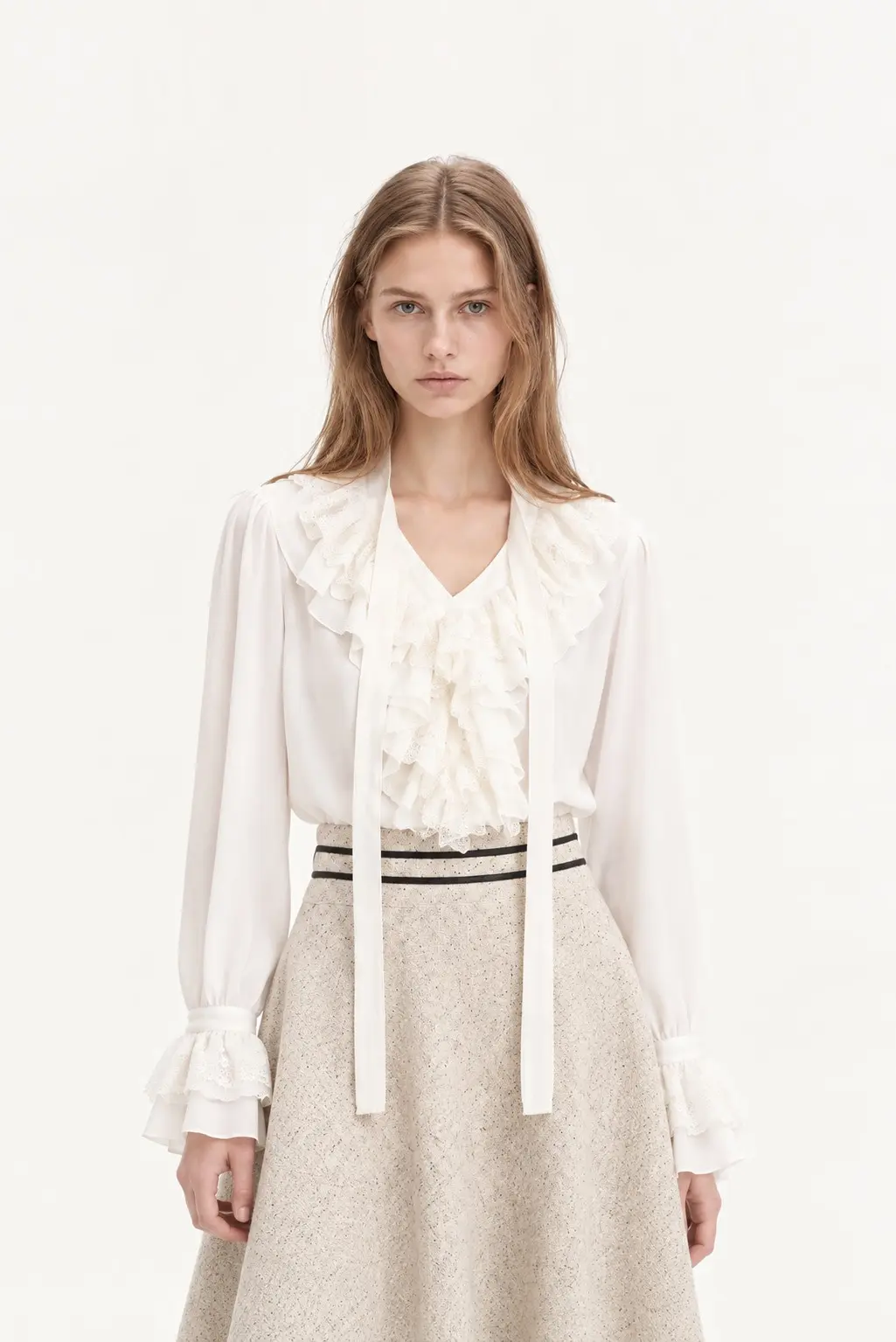 [CAHISIENNE] V-Neck Ribbon Lace Blouse