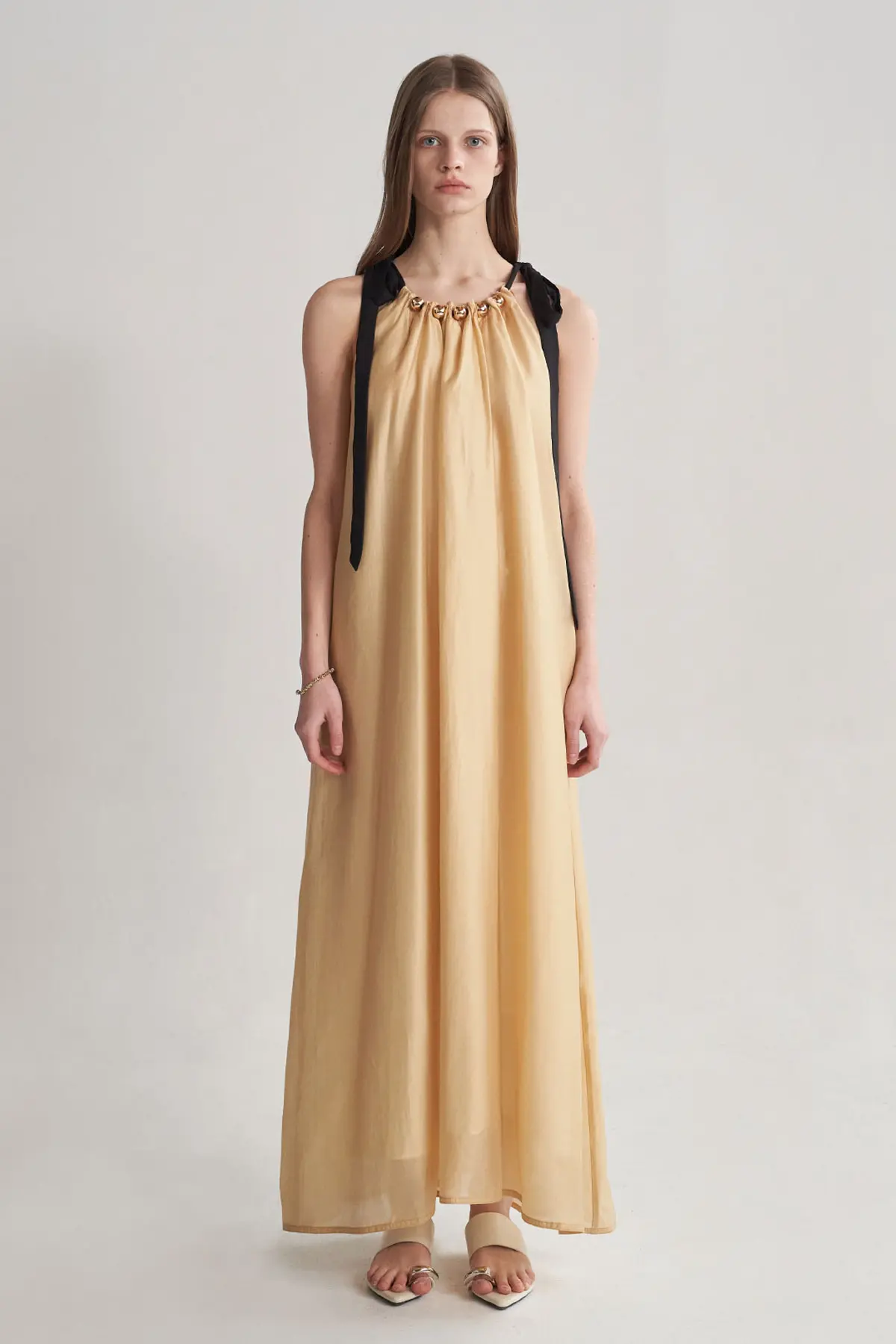 [CAHISIENNE 26SS] Gold Bead Ribbon Shoulder Maxi Dress