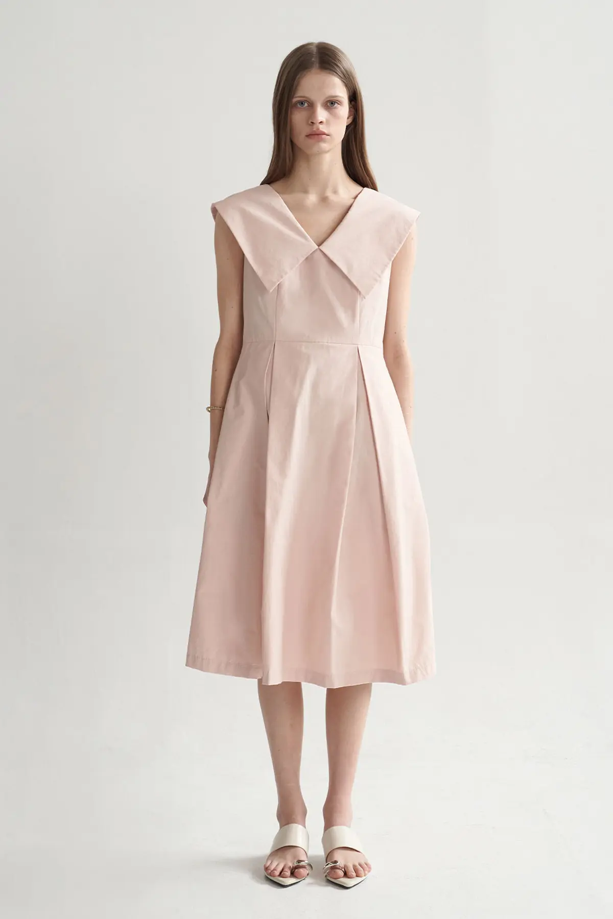 [CAHISIENNE 26SS] Big Collar Tuck Detail Midi Dress