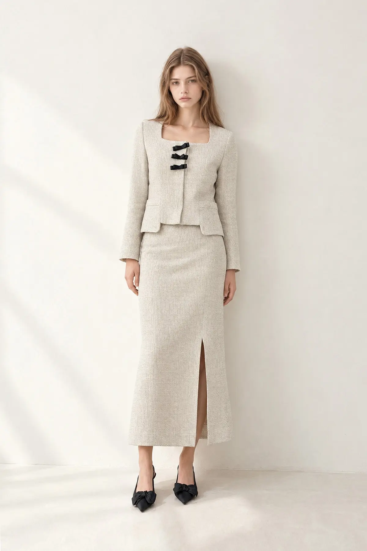 [CAHISIENNE] Slim A-Line Tweed Slit Long Skirt (Ivory)