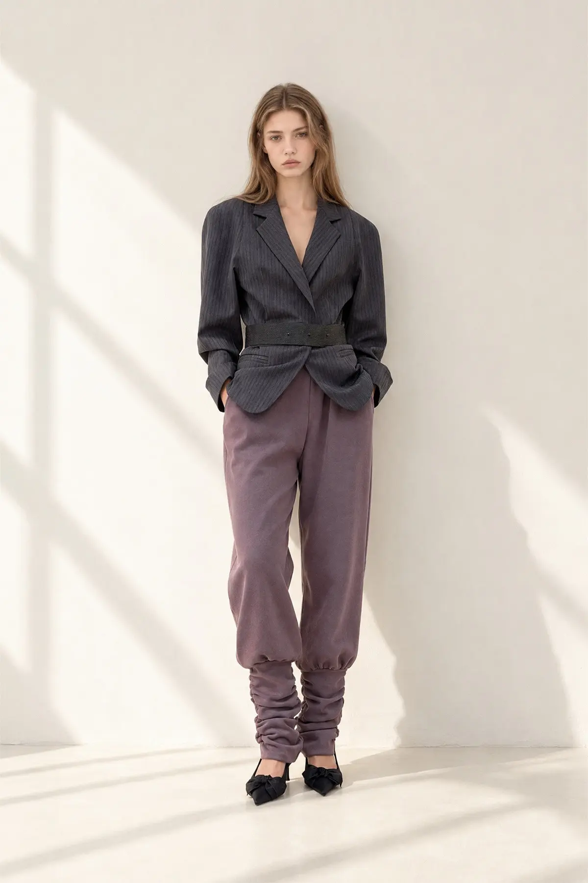 [CAHISIENNE] Volume Shoulder Stripe Single Tailored Jacket (Gray)