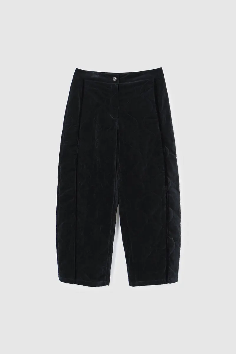 Velvet Quilting Curve Pants Black