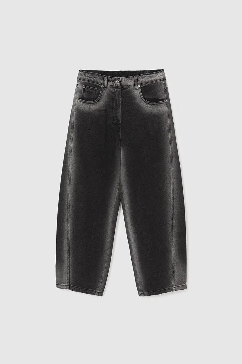 Washed Curved Denim Pants Black