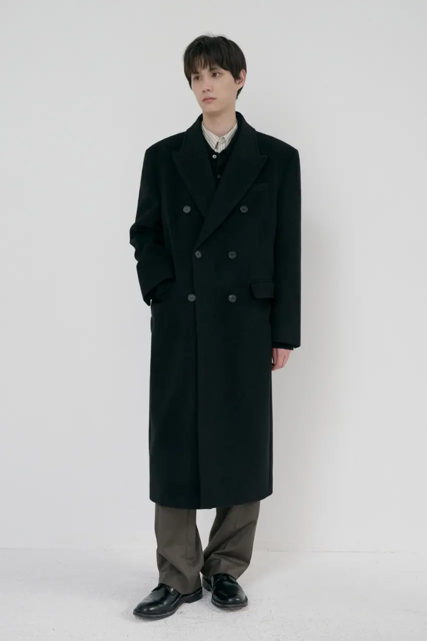 Unisex Tailored Double-Breasted Cashmere Coat (Black)