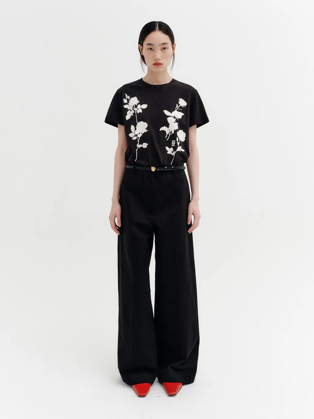 Embroidered Detail Pocket Pants - Black
