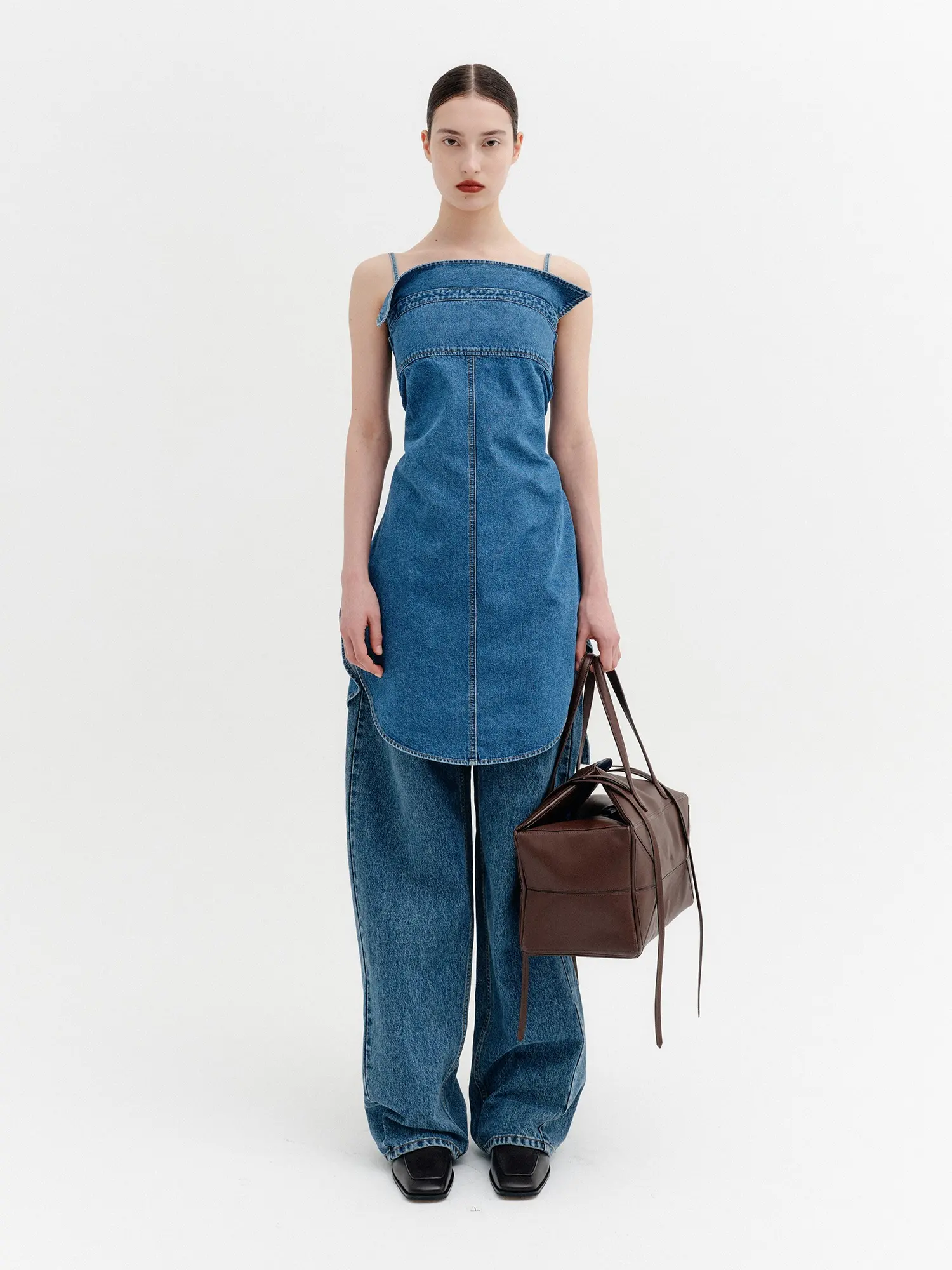 Curved Fit Denim Pants - Denim Blue