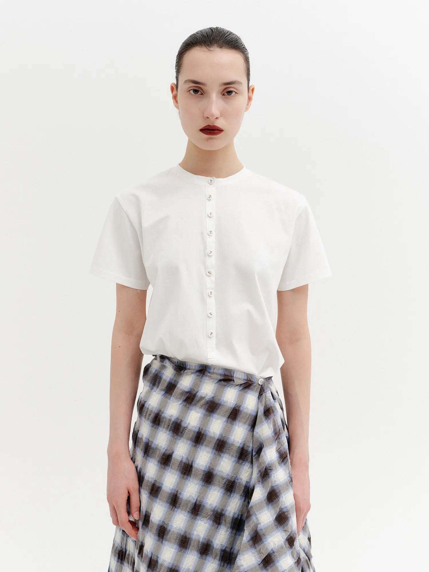 Button-Up Round Neck T-Shirt - Ivory