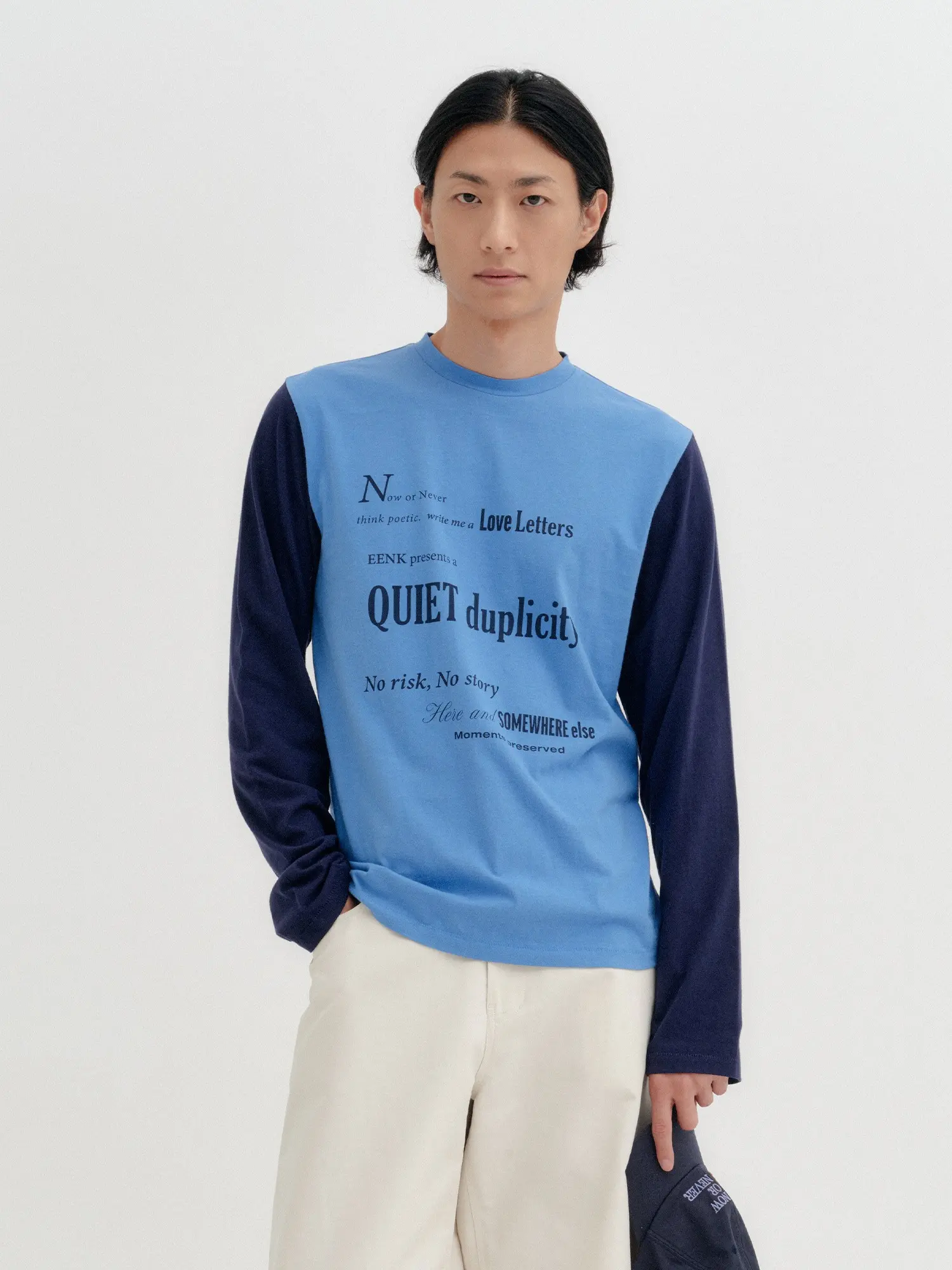 Contrast Sleeve Graphic T-Shirt - Blue