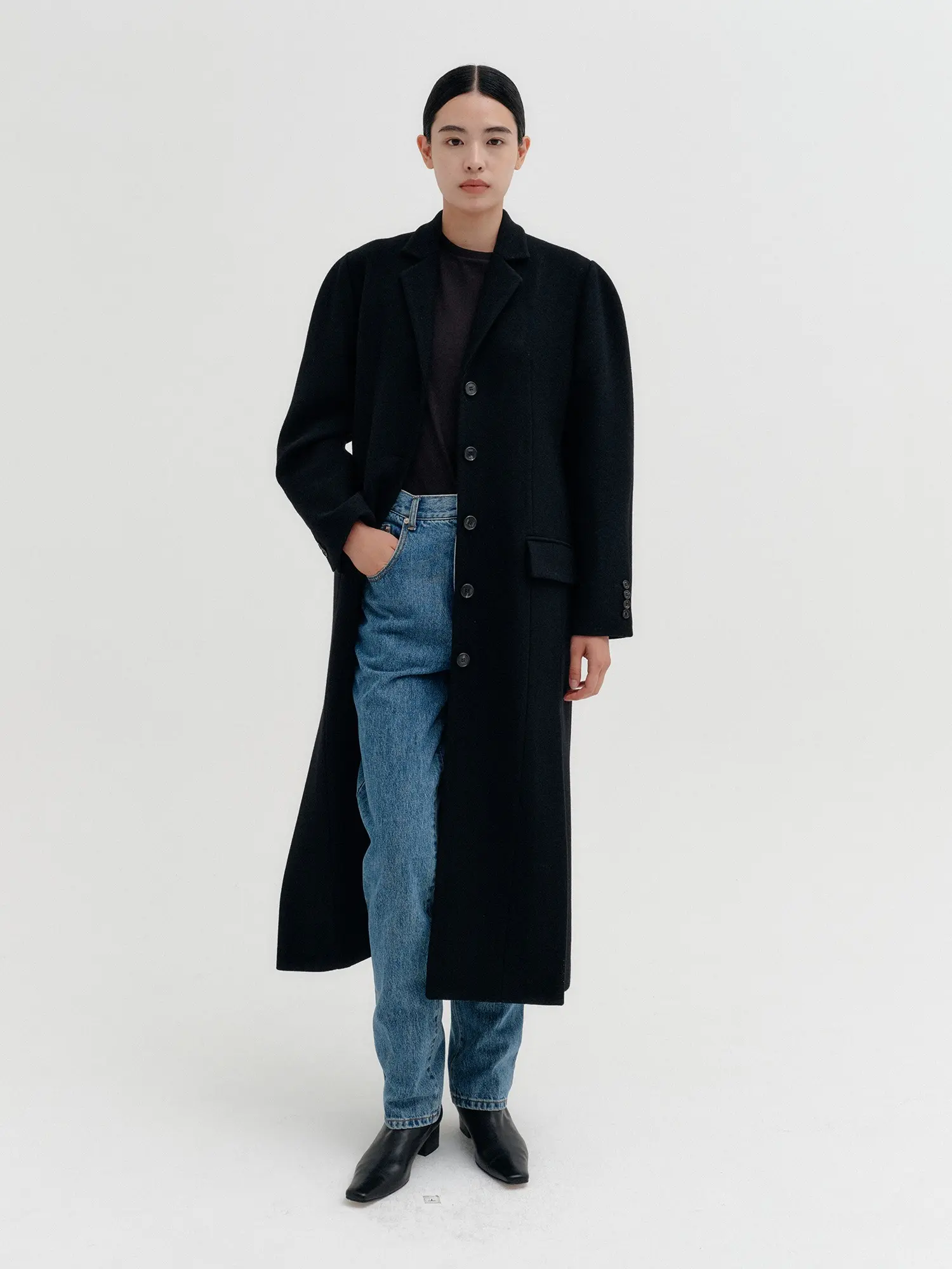 Handmade Hourglass Coat - Black