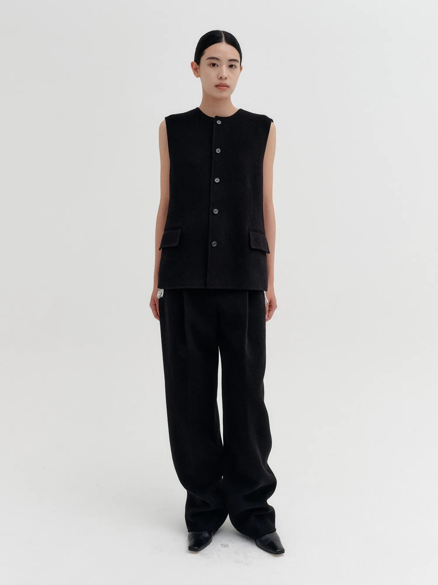 Pinch Front Pants - Black