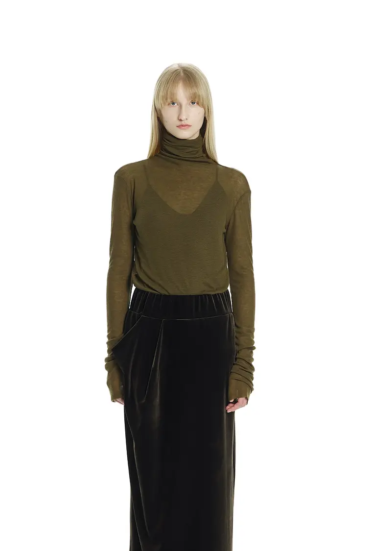 GDeL Slim Turtleneck Top (Khaki)