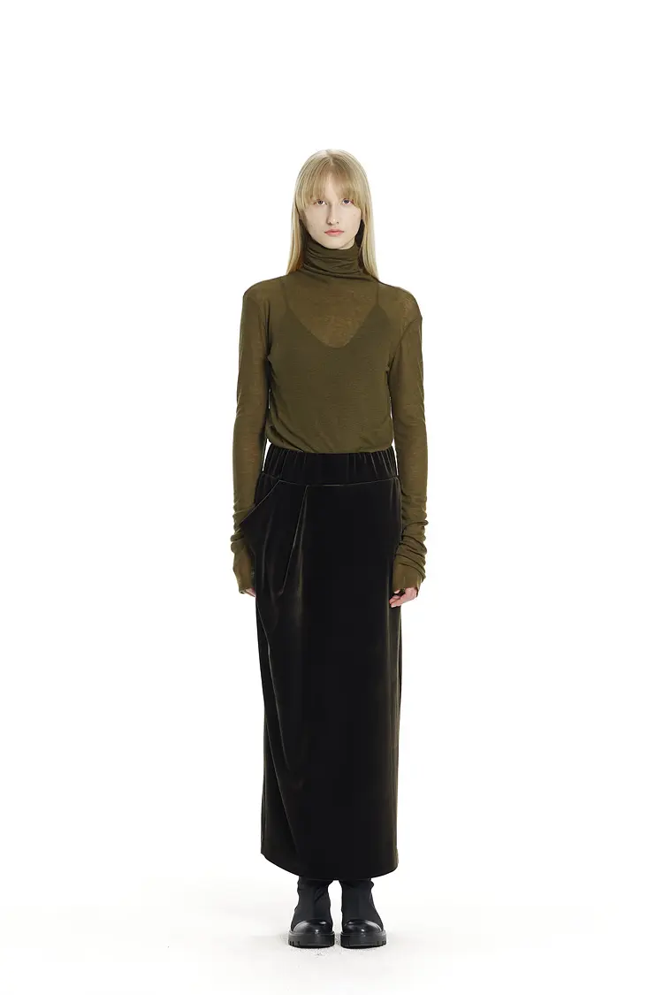 GDeL Asymmetric Pocket Velvet Skirt (Khaki)