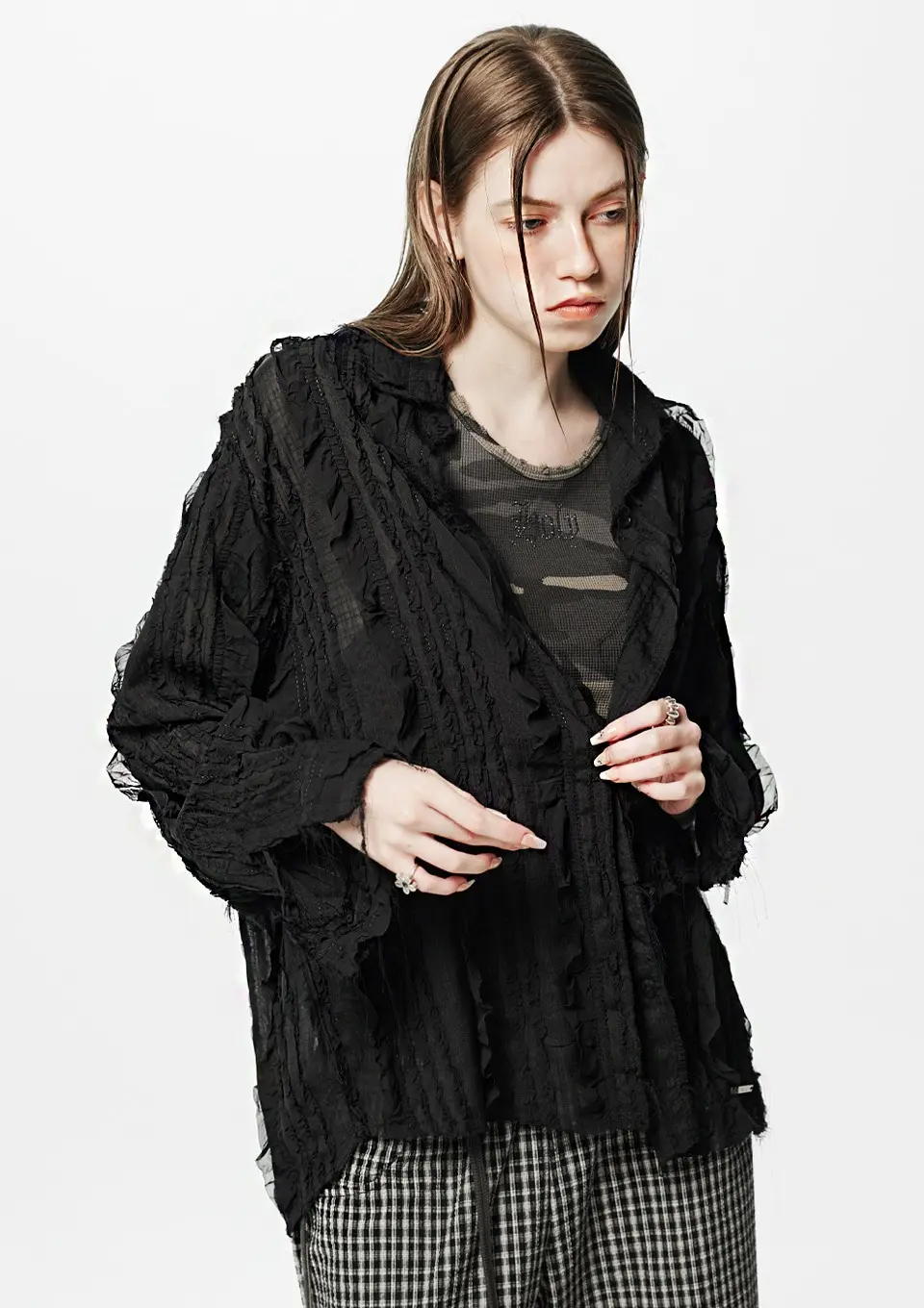 Raw Edge Detail Ruffle Shirt _ Black