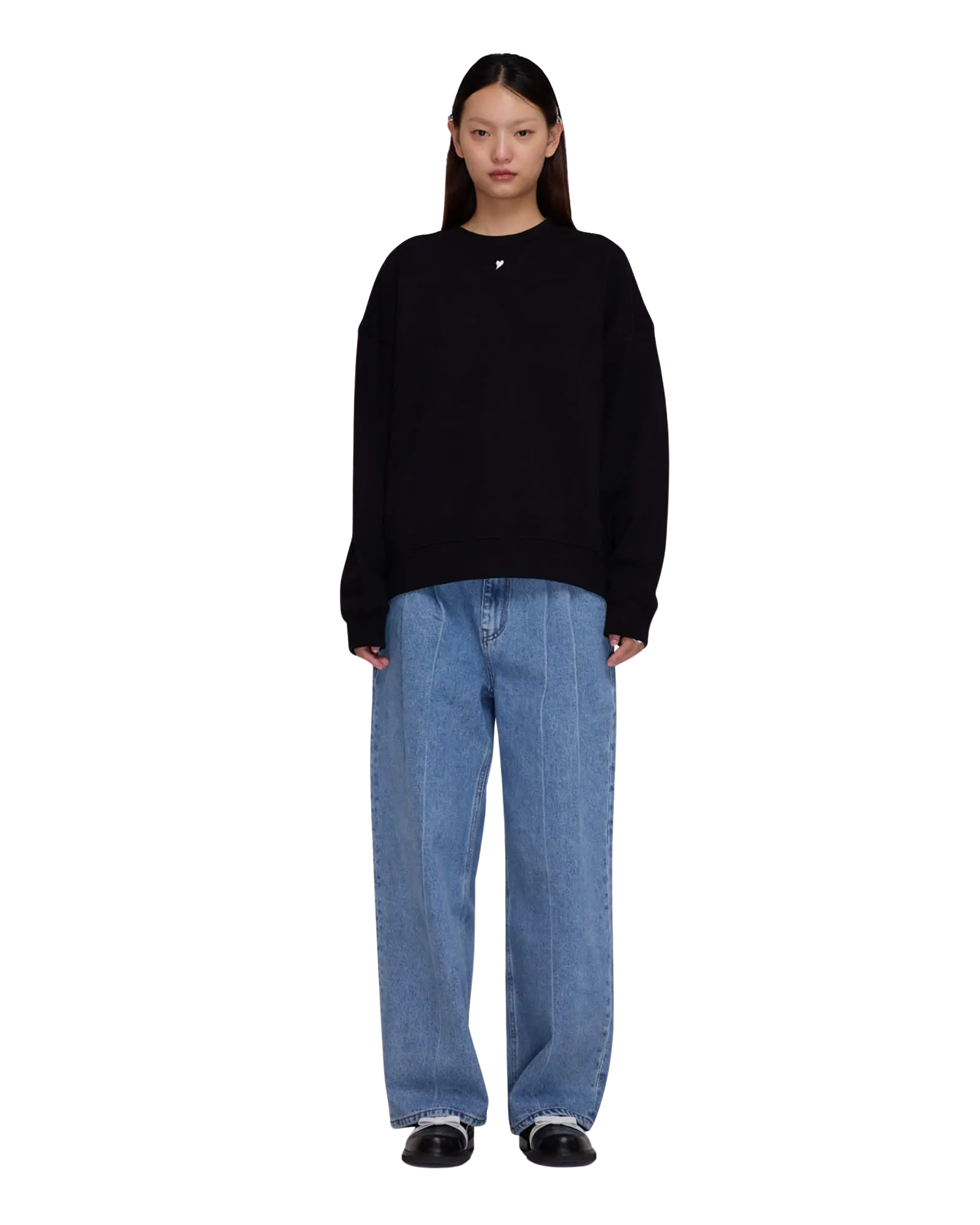 Heart Embroidered Sweatshirt (Black)