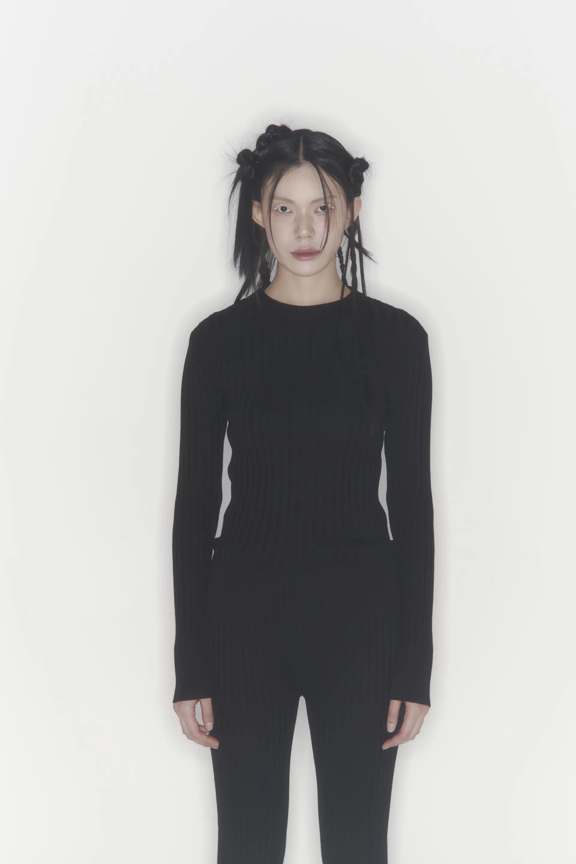 Ribbed Knit Sweater (Black)