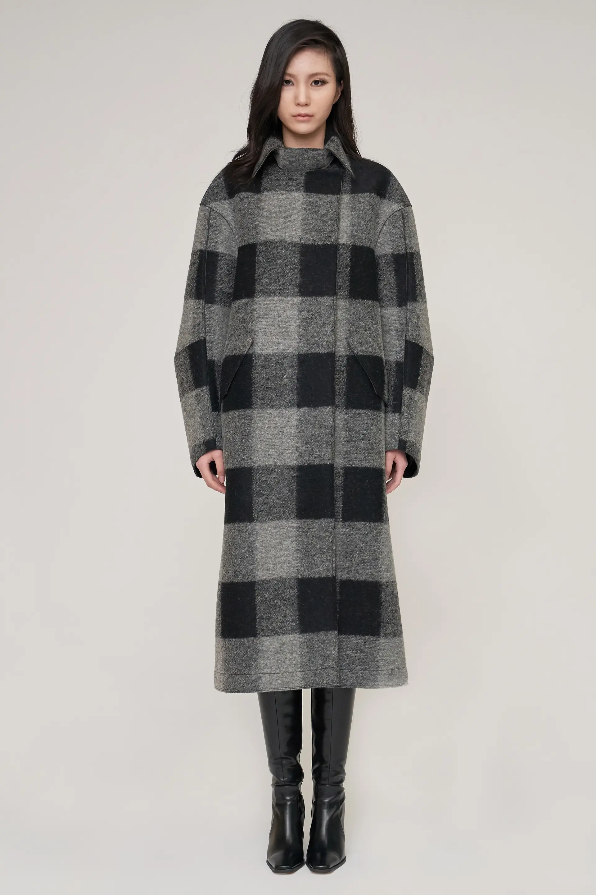 Black and Gray Big Check Laminated Signature Design Long Coat