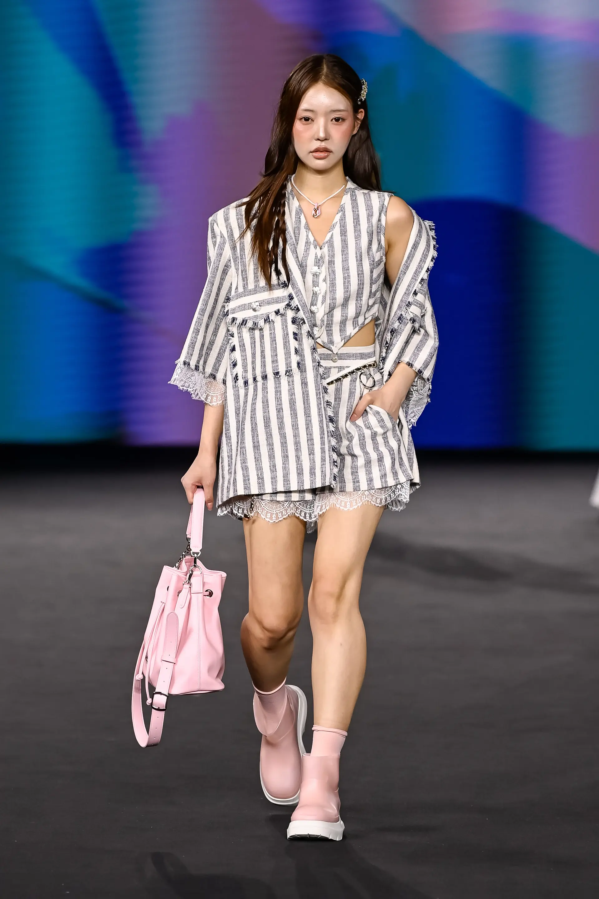 26SS Gray Striped Pattern Half Sleeve Jacket