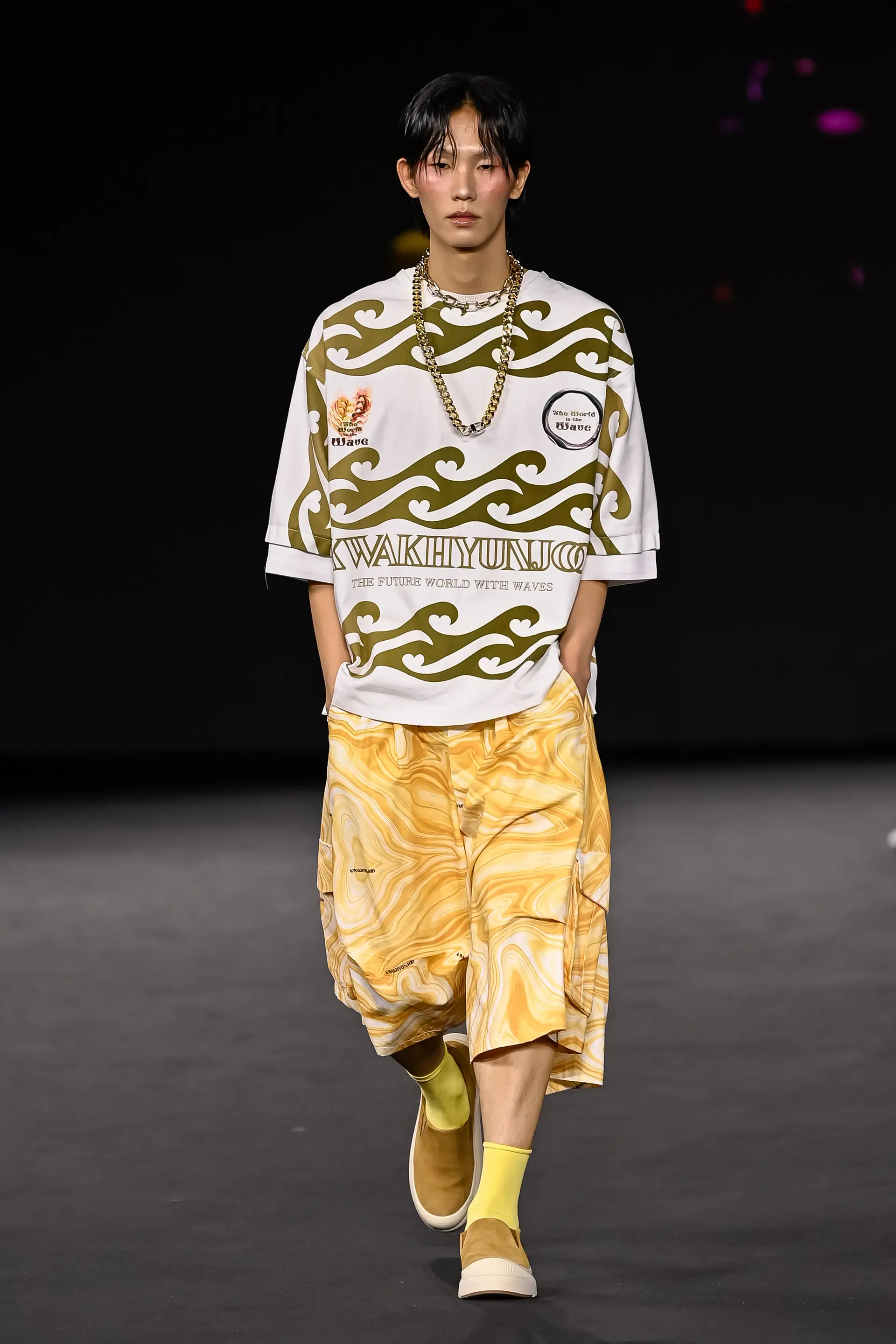 26SS Brown Heart Wave Printing Shirt