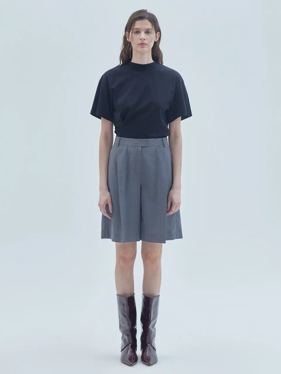 Wing Wide Bermuda Pants Grey