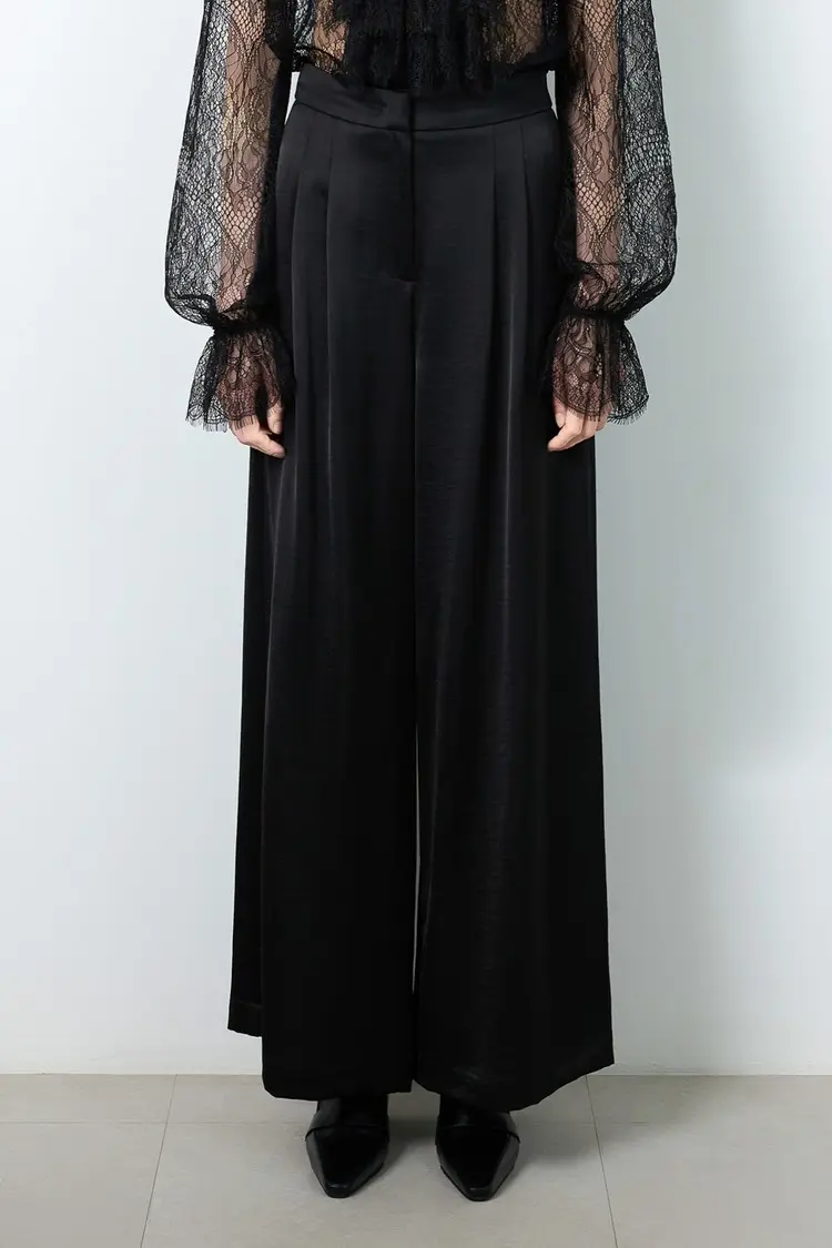 Belle Black Wide-leg Pants