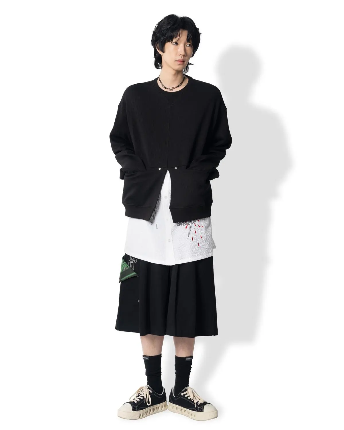 Pocket Point Half Woven Sweatshirt (Black)