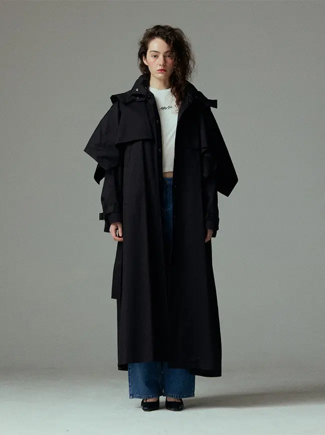 Pleated Long Trench Coat (Black)