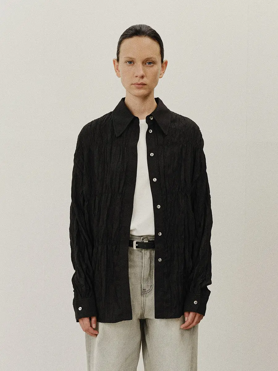 TVF CRINKLE COLLAR SHIRT_BLACK