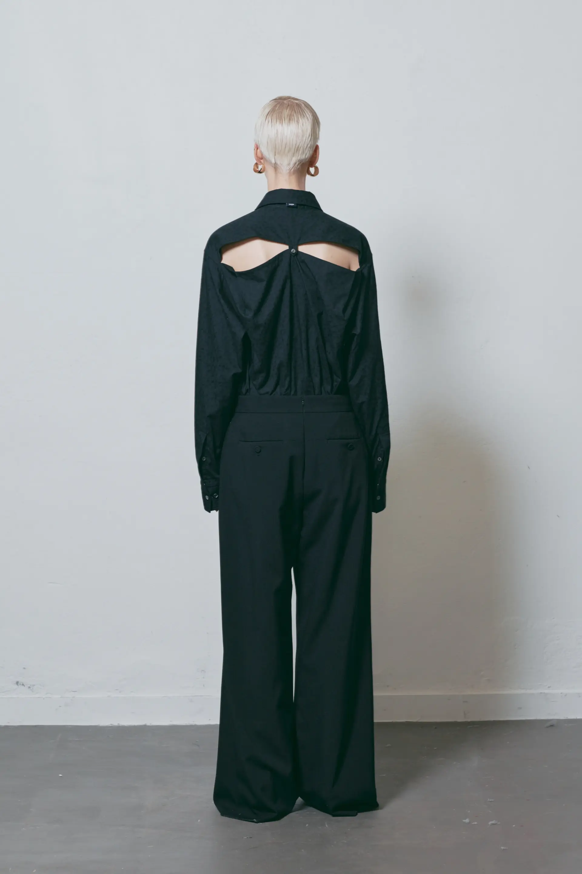 Black Floral Jacquard Open Back Logo Shirt