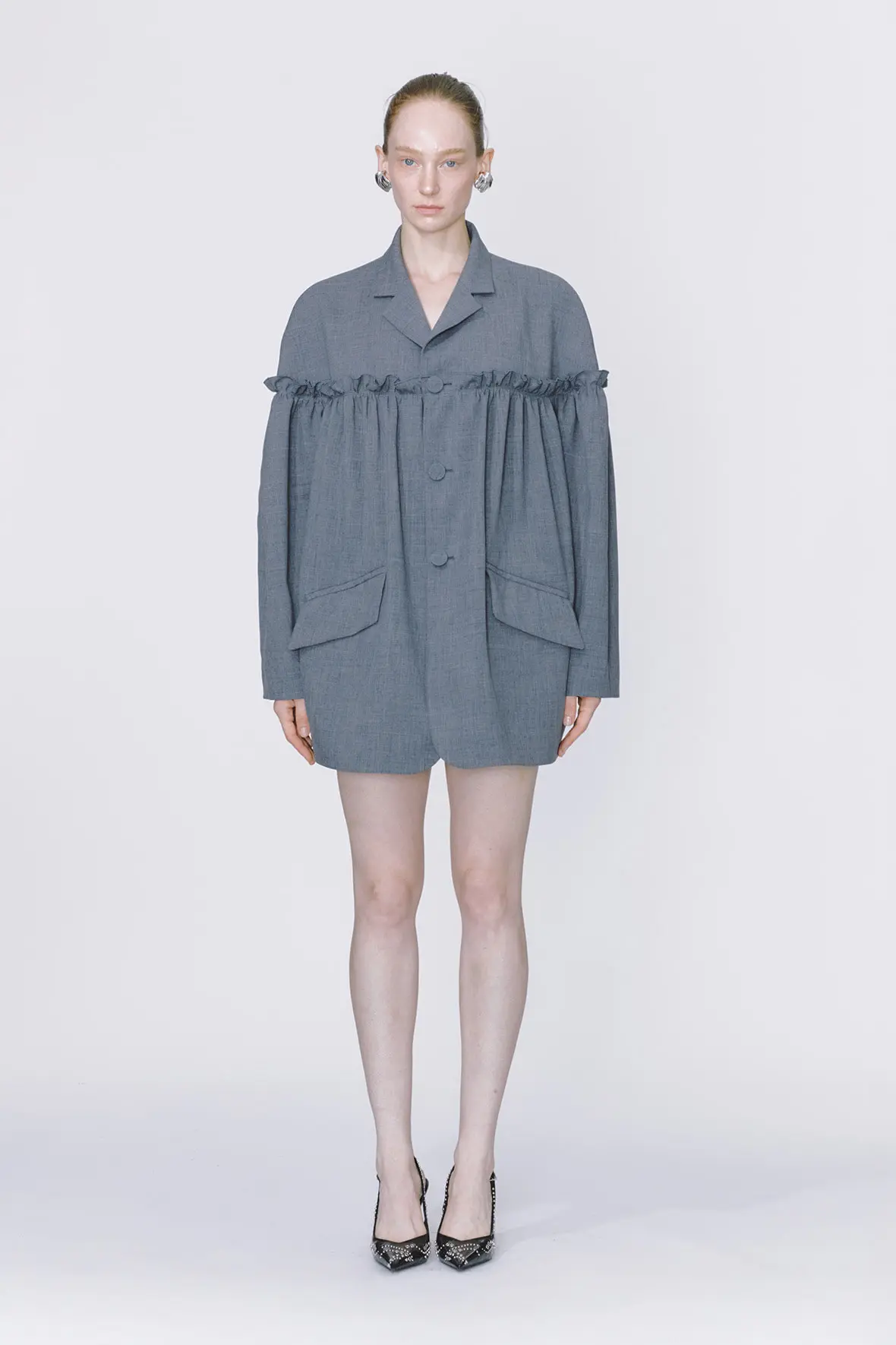 Oversized Half And Half Horizontal Ruffel 3-Button Blazer