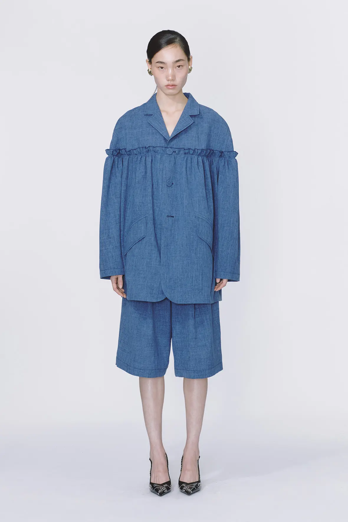 Oversized Half And Half Horizontal Ruffel 3-Button Blazer