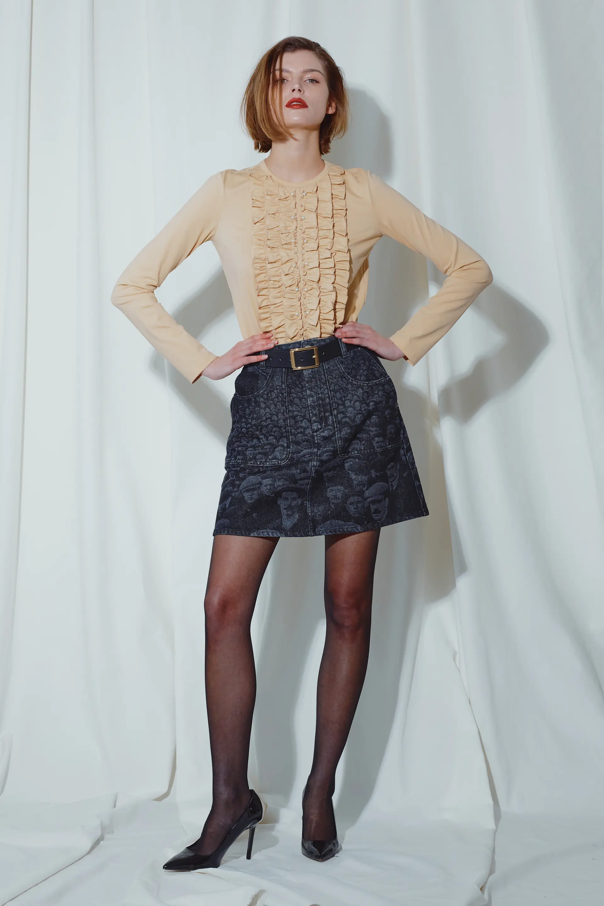 Nude Beaded Frill T-Shirt — vue 1