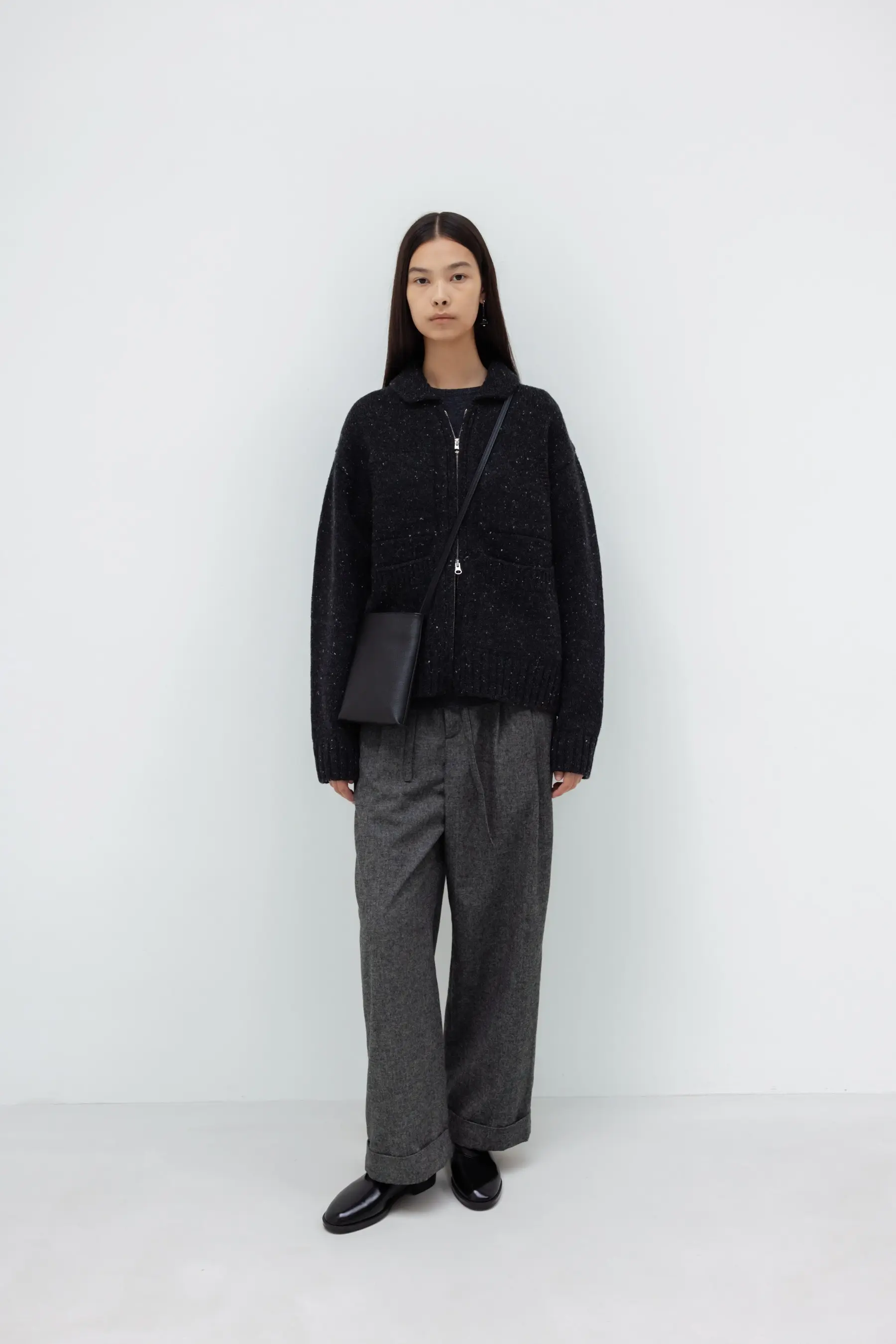 4-Pocket Zip-Up Knit Cardigan (Charcoal)