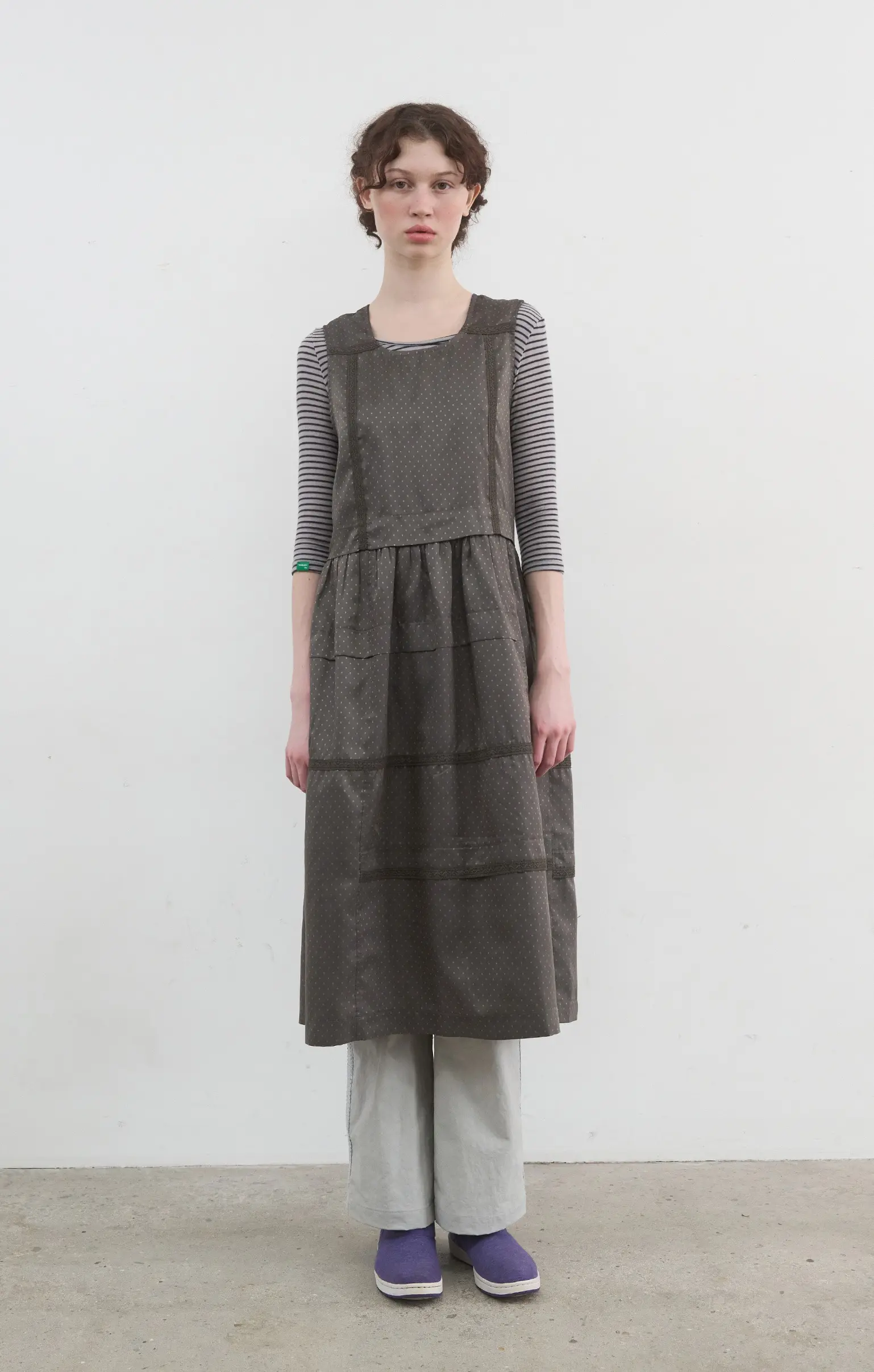 Dot Lace Dress (Khaki Brown)