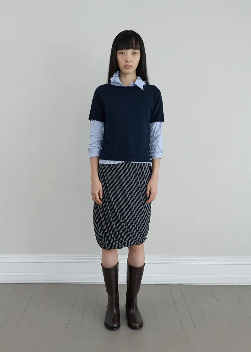 Diagonal Stripe Balloon Skirt (Navy)