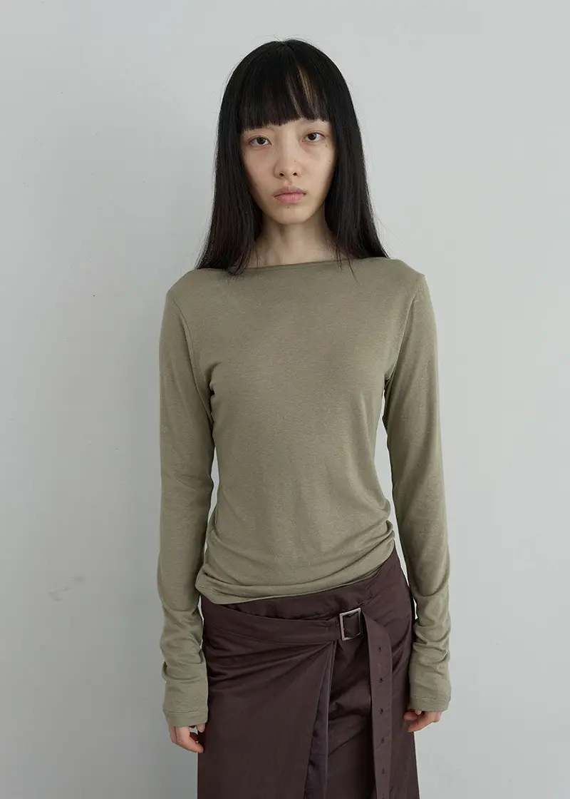 Essential V-Neck Top (Khaki)